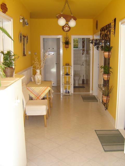 Anna Apartman Heviz Exterior photo